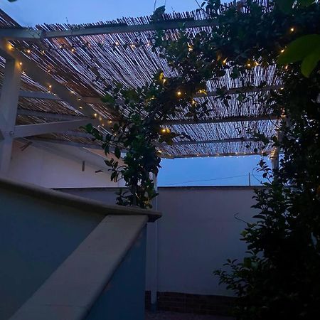 B&B Vistadamare Torre Specchia Ruggeri Eksteriør bilde